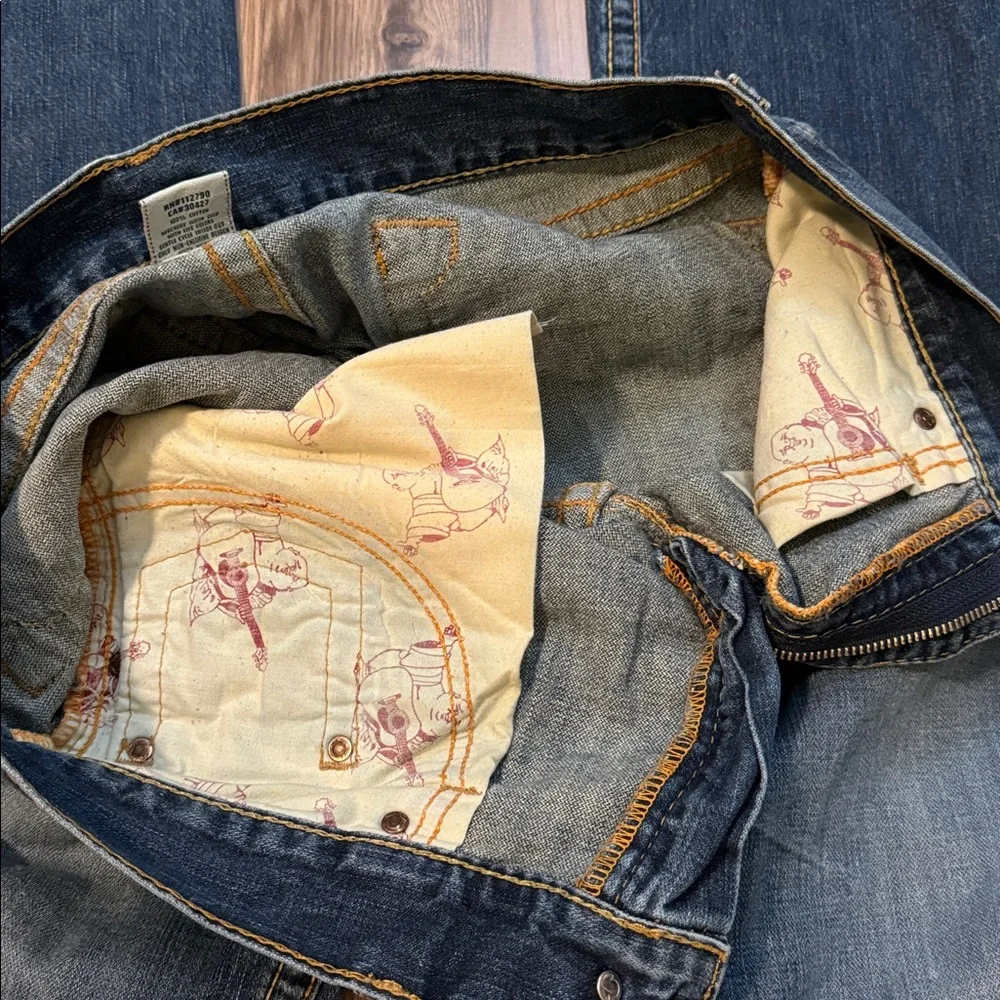 True Religion Vintage Bobby Big T Mens Denim Jeans 33